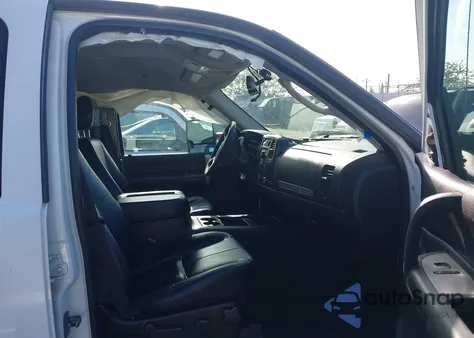 2008 GMC Sierra 1500 Sle2 z USA, uszkodzony, nr VIN 2GTEC13J281209540